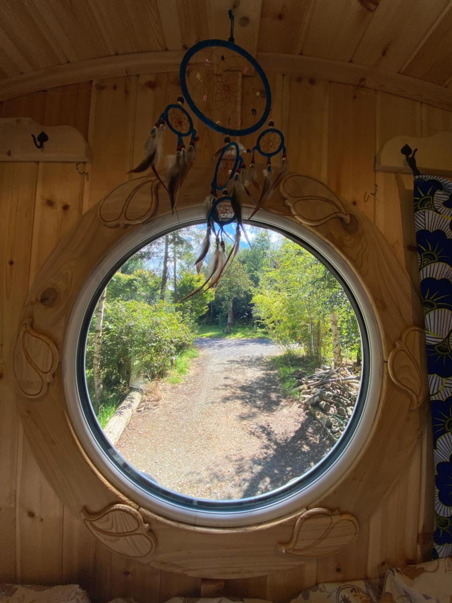 Sapphire Forest Garden Shepherd'S Hut 처치스트레톤 외부 사진